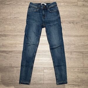 Zara Dark Blue Skinny Jeans